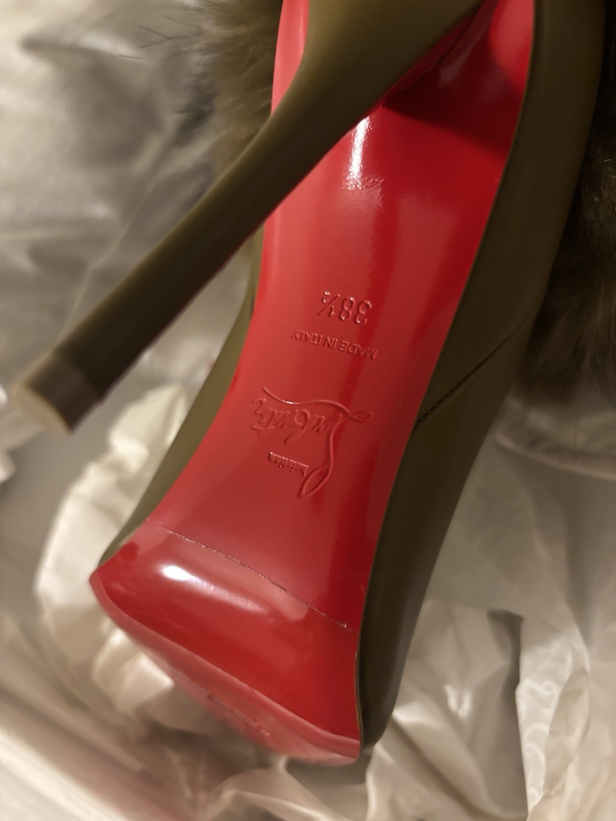 Christian Louboutin Women’s Bronze Leather Yangzee 100 Heels Faux Fur EU 38.5