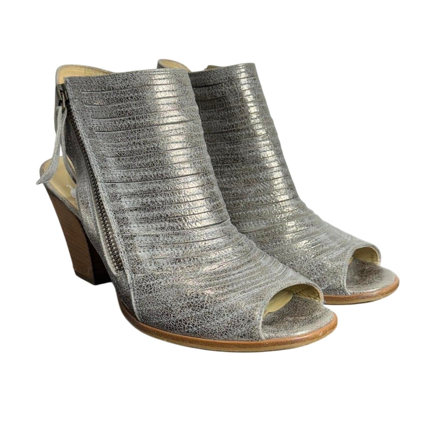 Women’s Paul Green Cayenne Goldish-Silver Leather Peep Toe Heels