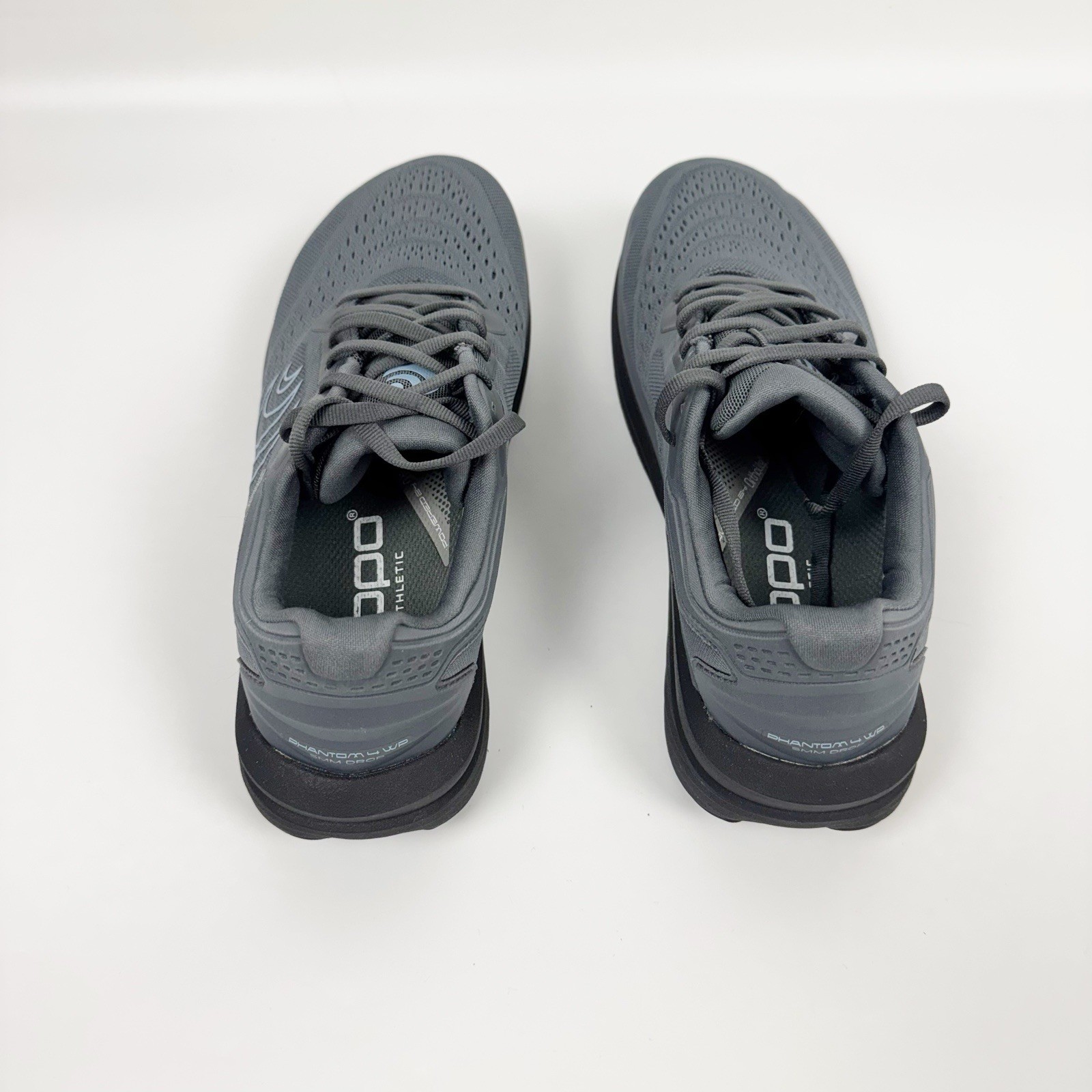 Topo Athletic Women’s W-Phantom-4 WP Running Shoes Size 9.5 Grey/Black