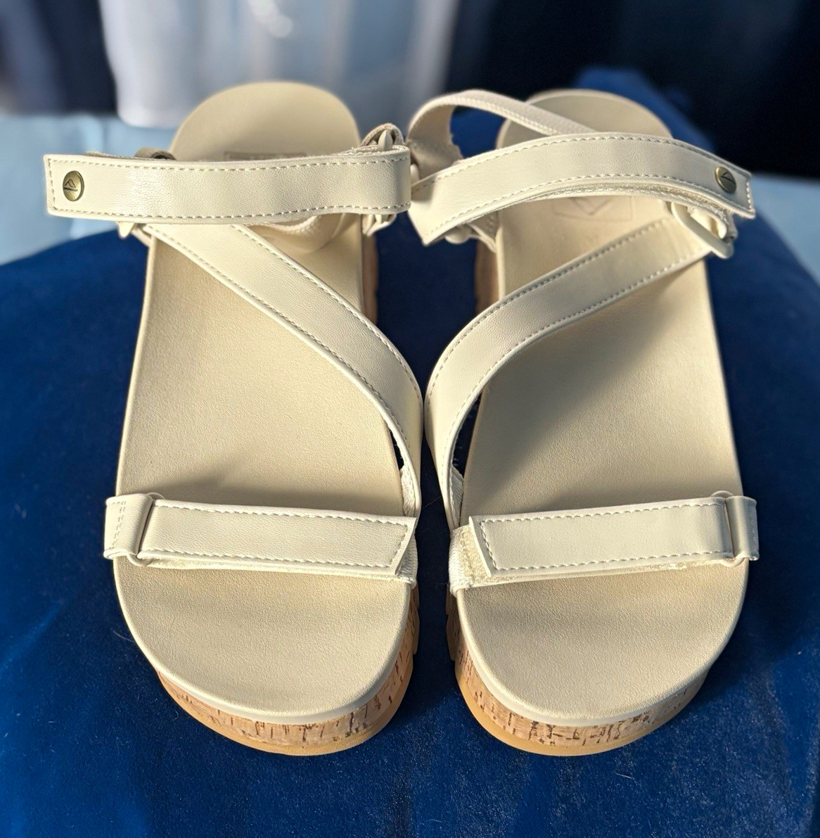 Reef Vista Higher Luna Women’s US Size 7 Platform Cork Wedge Adjustable Straps