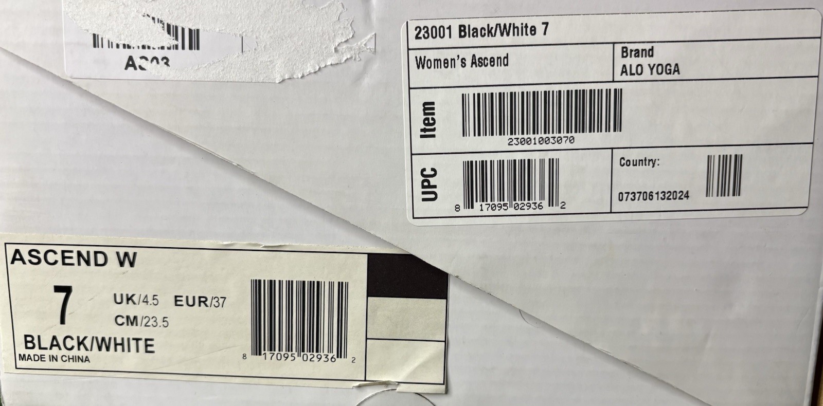 US Women’s 7 – APL Ascend “Black/White” New in Box, ALO Yoga, Running Shoes