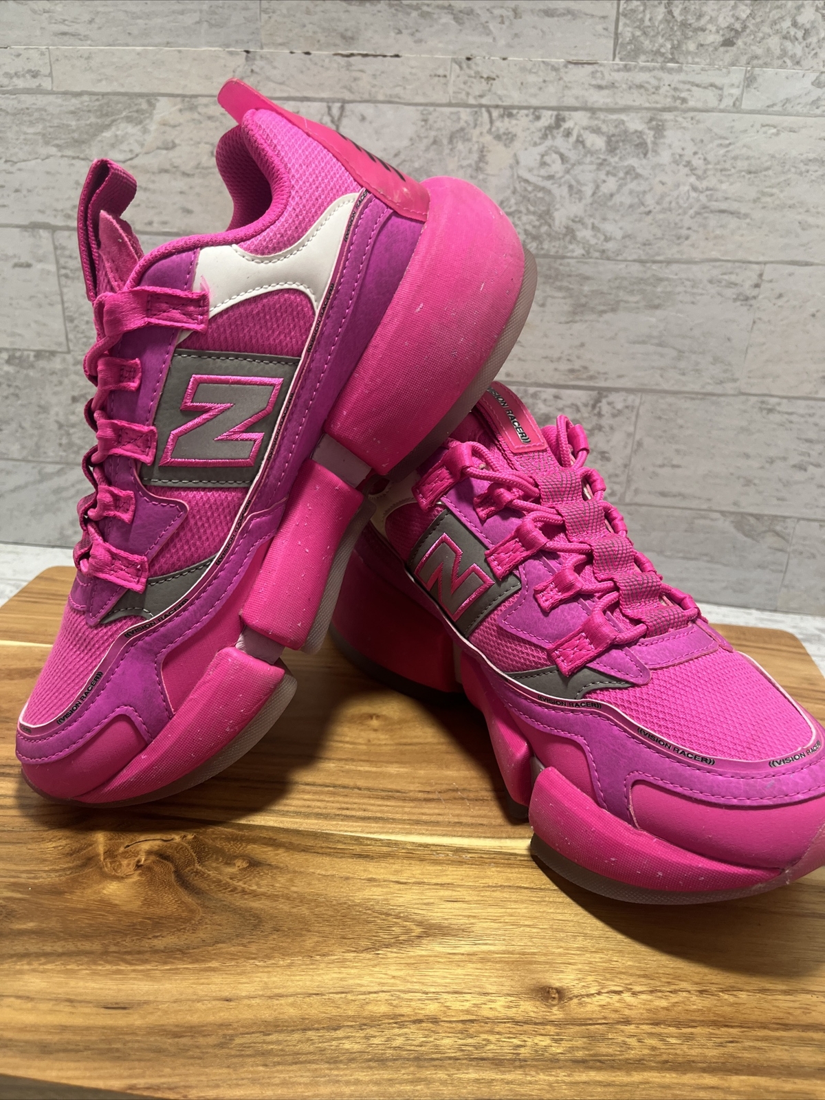 New Balance Vision Racer x Jaden Smith Men 8 – Women 9.5 Pink – MINT