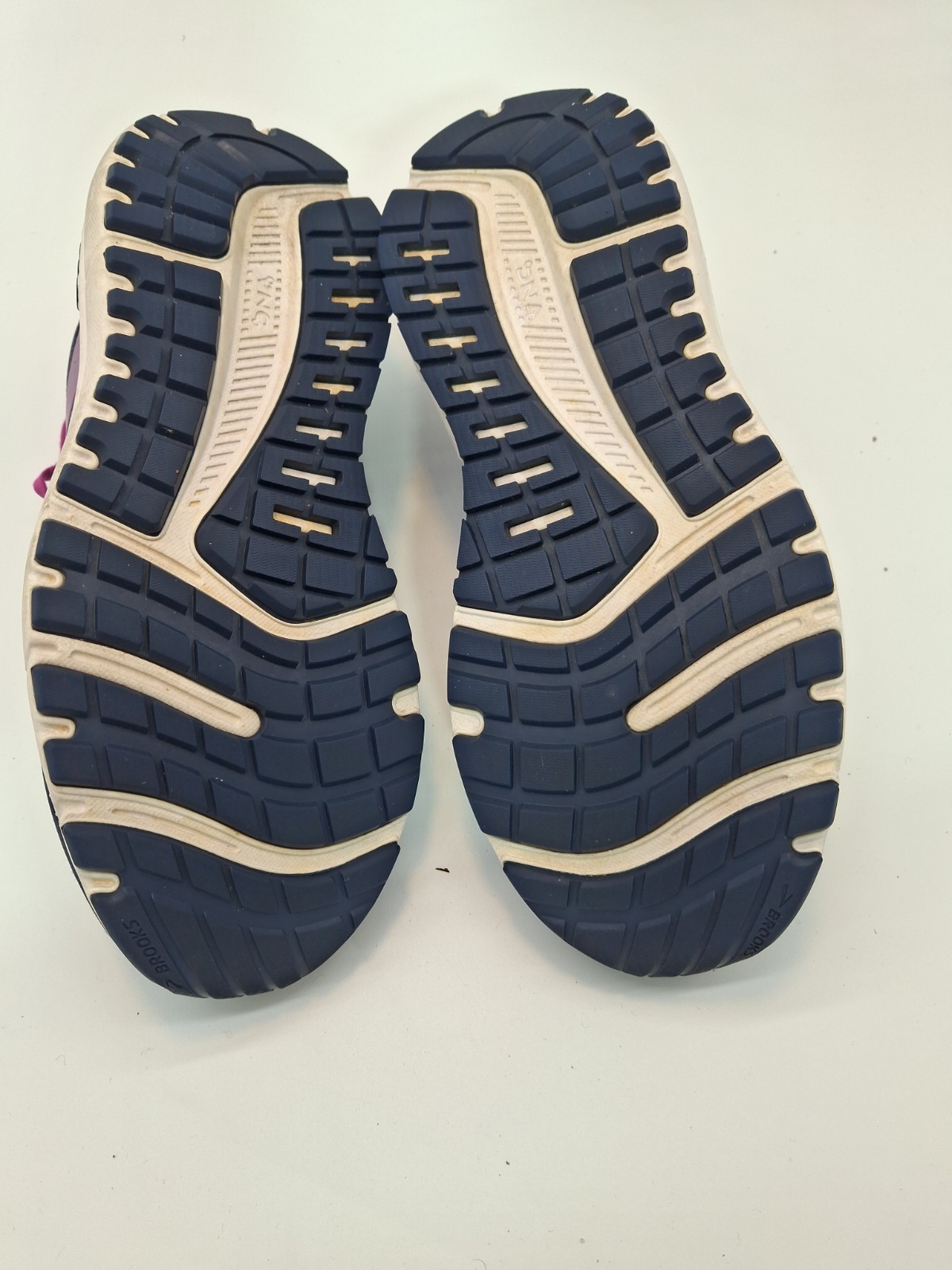 Womens Brooks Ariel 20 Blue Athletic Running Comfort Sneakers Shoes Size 9 .5 B