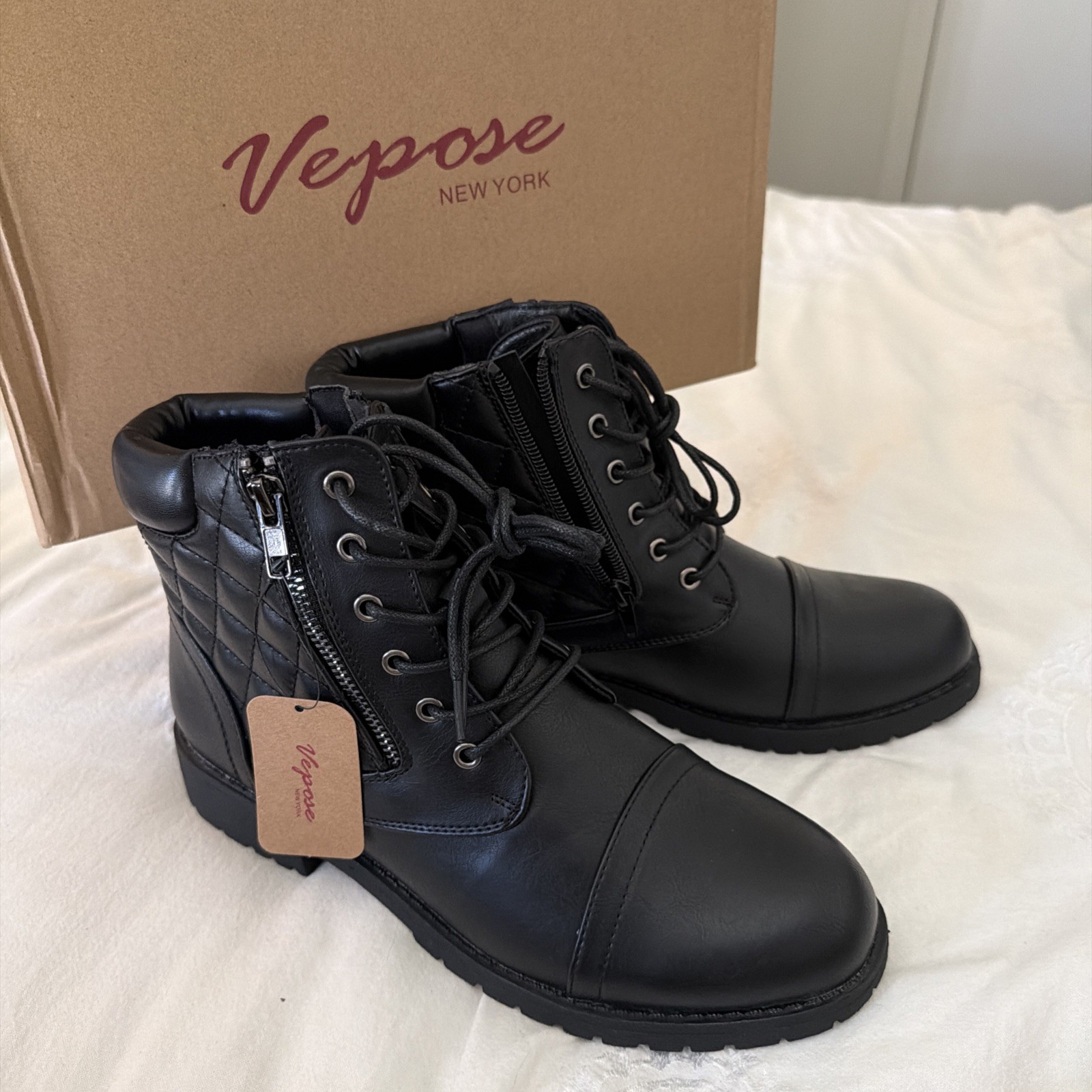 Vepose Womens Black Combat Boots Size 8.5 New In Box