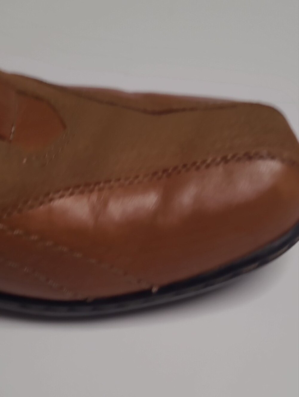 Clarks Relano Comfort Casual Leather Shoes – Two-Tone Brown and Tan – Size 7W