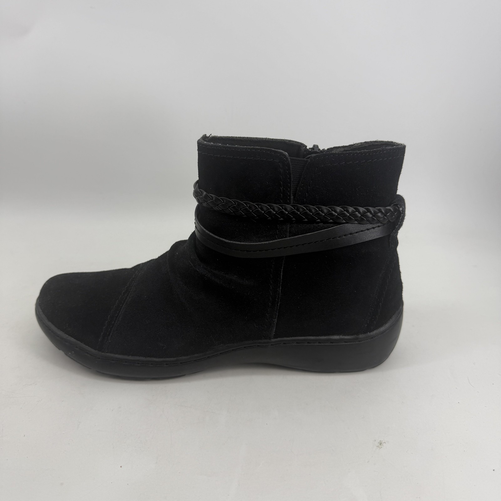 Clarks Boots Womens Size 10W Black Suede Ankle Wedge Zip Comfort Casual Travel
