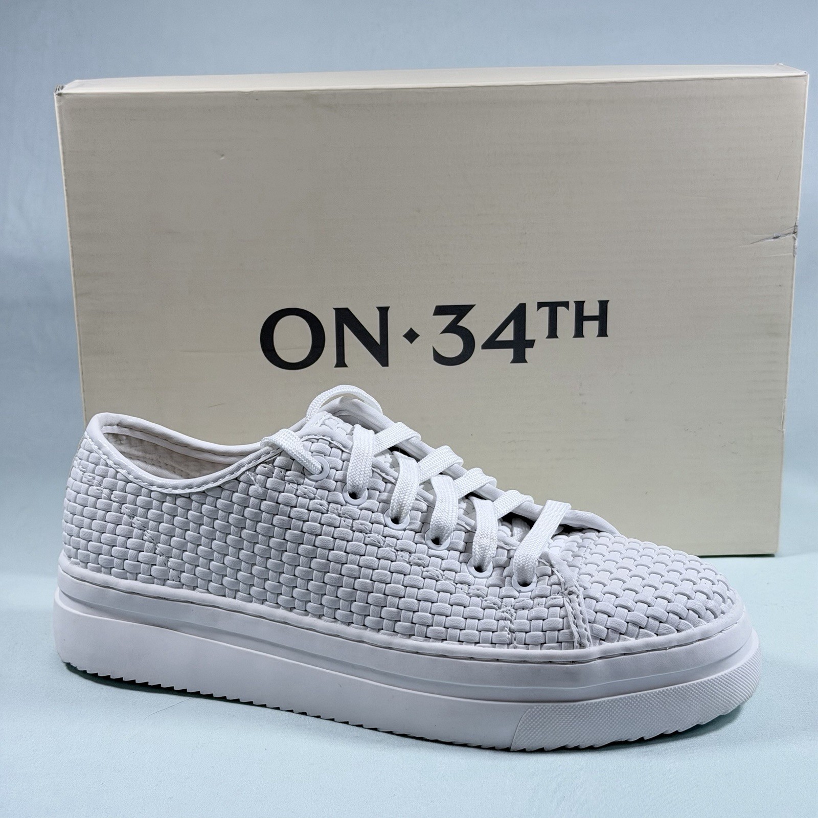 On 34th Size-6M Women’s Lusille Woven Lace-up Sneakers, White