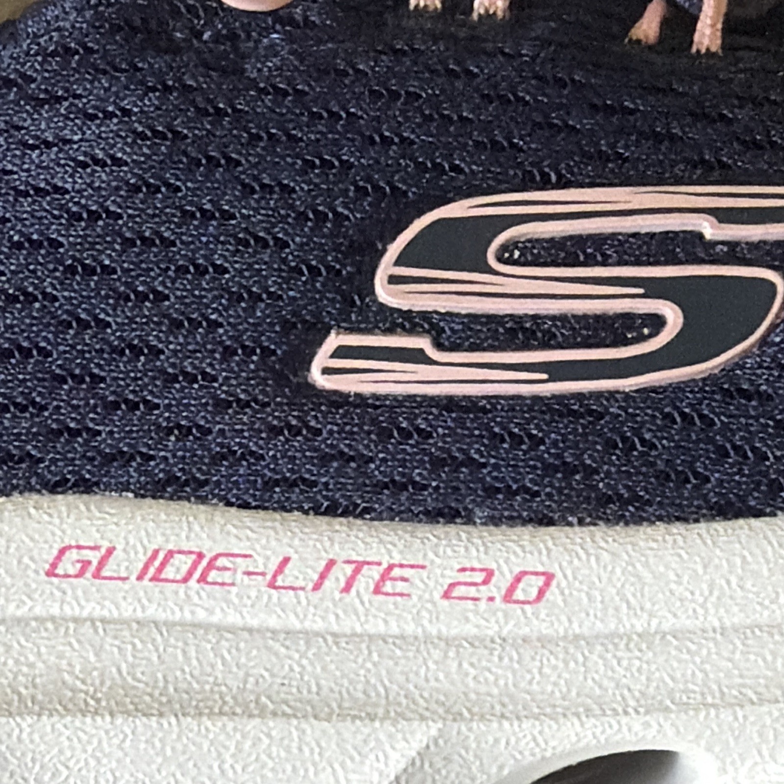 SKECHERS Hands Free Slip-ins Glide-Lite 2.0 Sneaker Memory Foam Navy/White