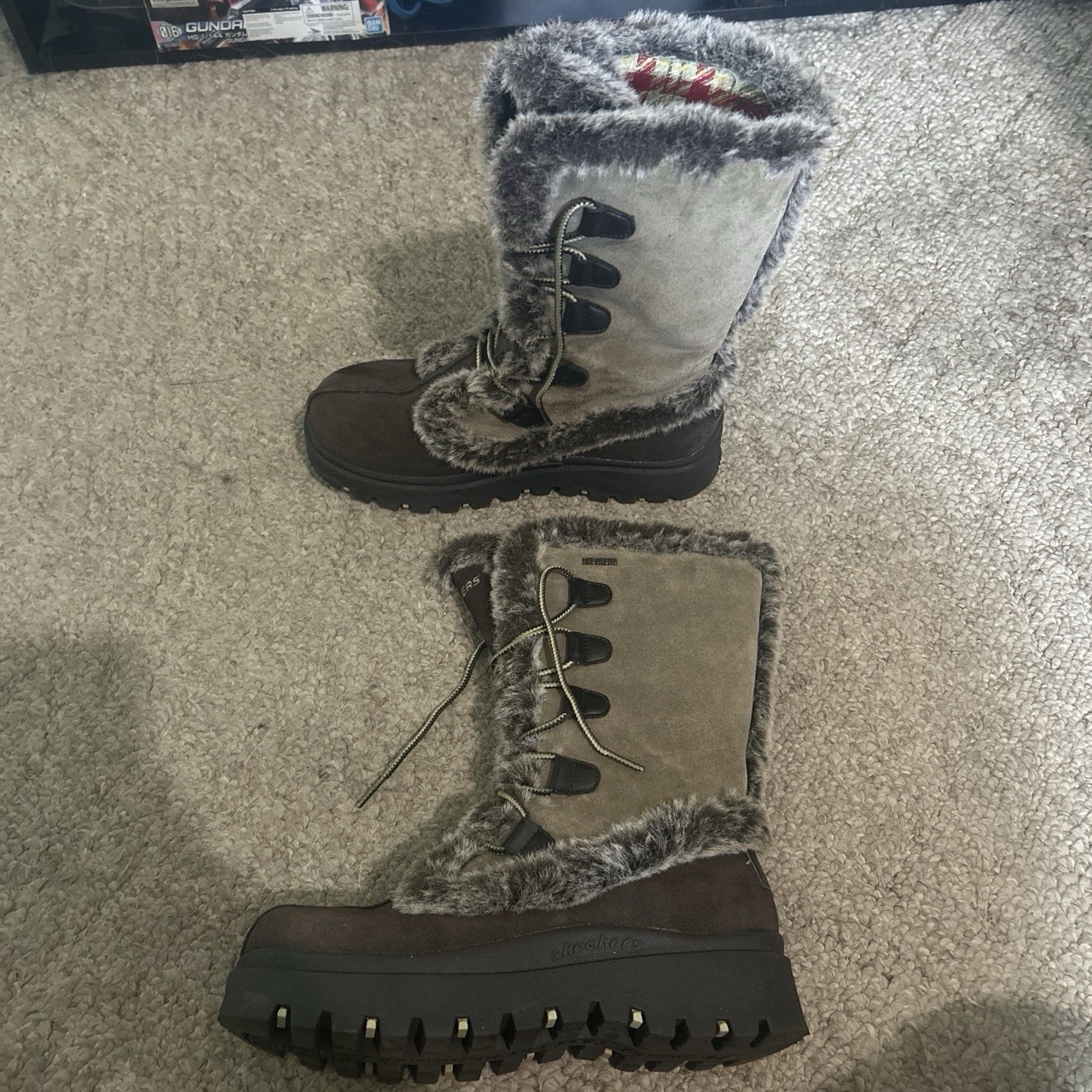 SKECHERS y2k Women’s Fur Lined Lace-Up boots Brown/Gray 7