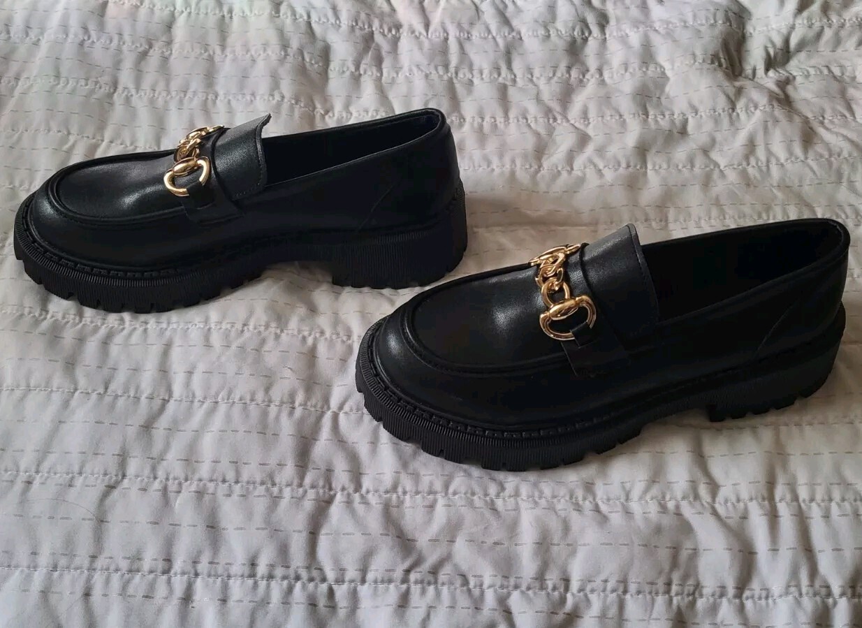 Black Gold Chain Platform Shoes EUR Size 40