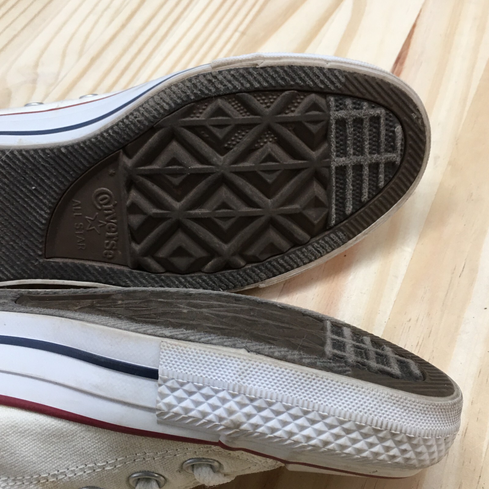 Converse Shoes Mens 5 Womens 7 Chuck Taylor All Star Sneakers White Logo M7652