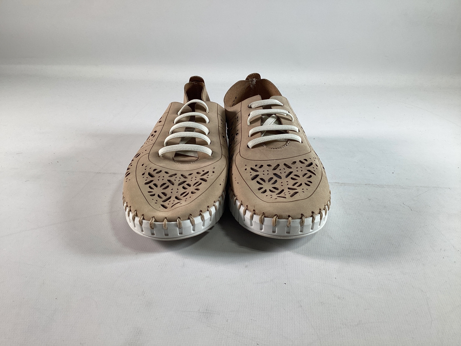 Womens Eric Michael Beige Nubuk Shoes NEW