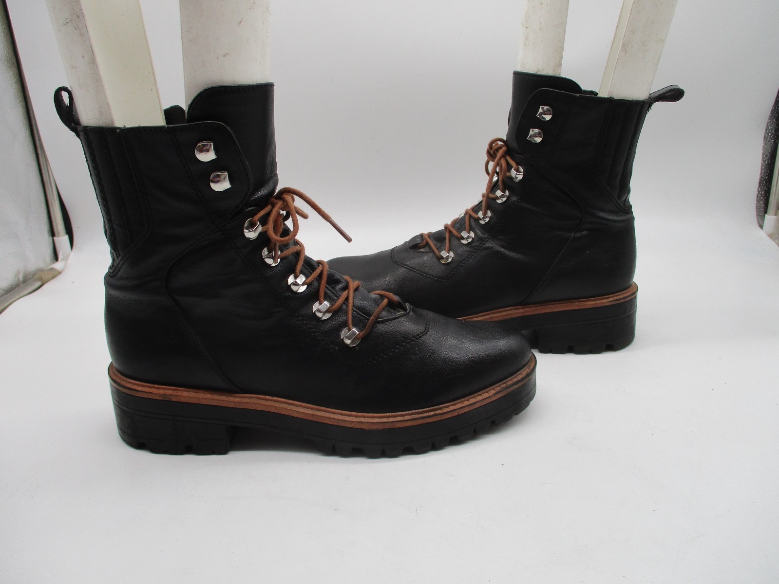 Nine West Black Lug Sole Lace‑Up Zip Combat Boots Size 8