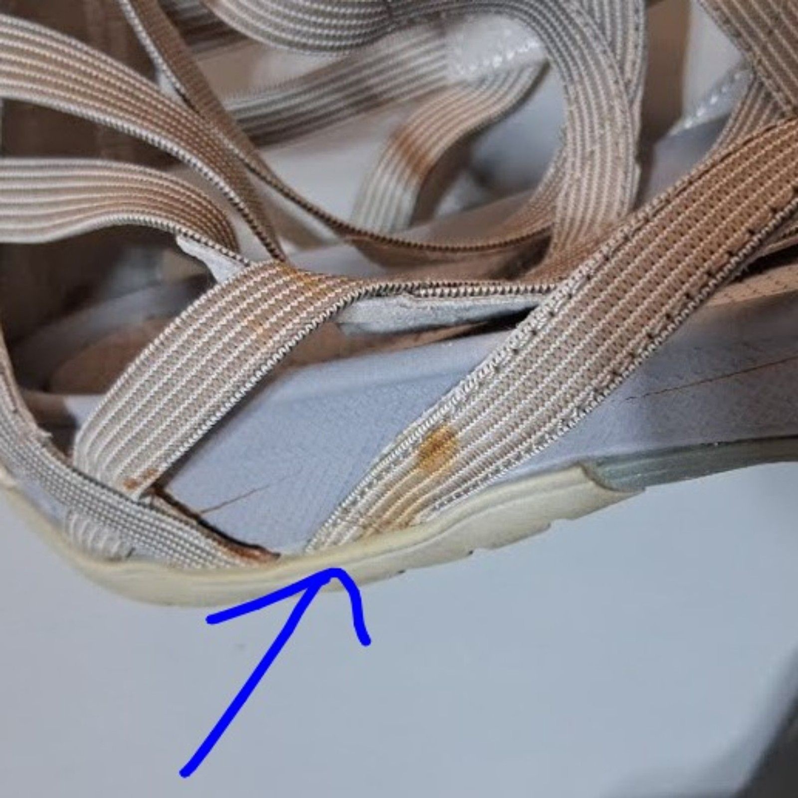 Baretraps Cream Gladiator Sandals Strappy Elastic Back Zip Comfort Size 11-Flaws