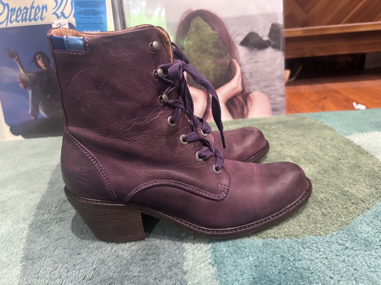 Fluevog EXCELLENT Adriana Nuni purple leather lace-up heeled boot – 11