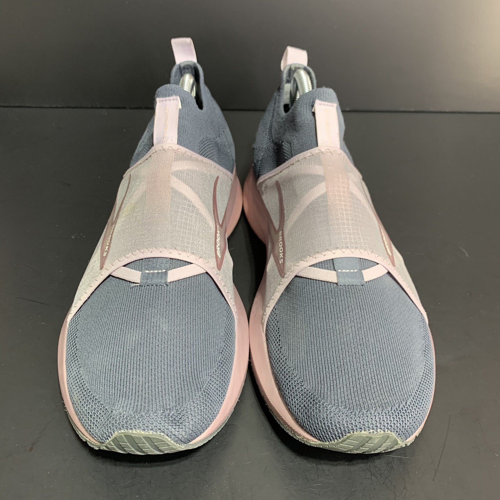 Brooks Levitate 4 LE Running Shoes 1203471B074 Grey Pink Women’s Size 11 B