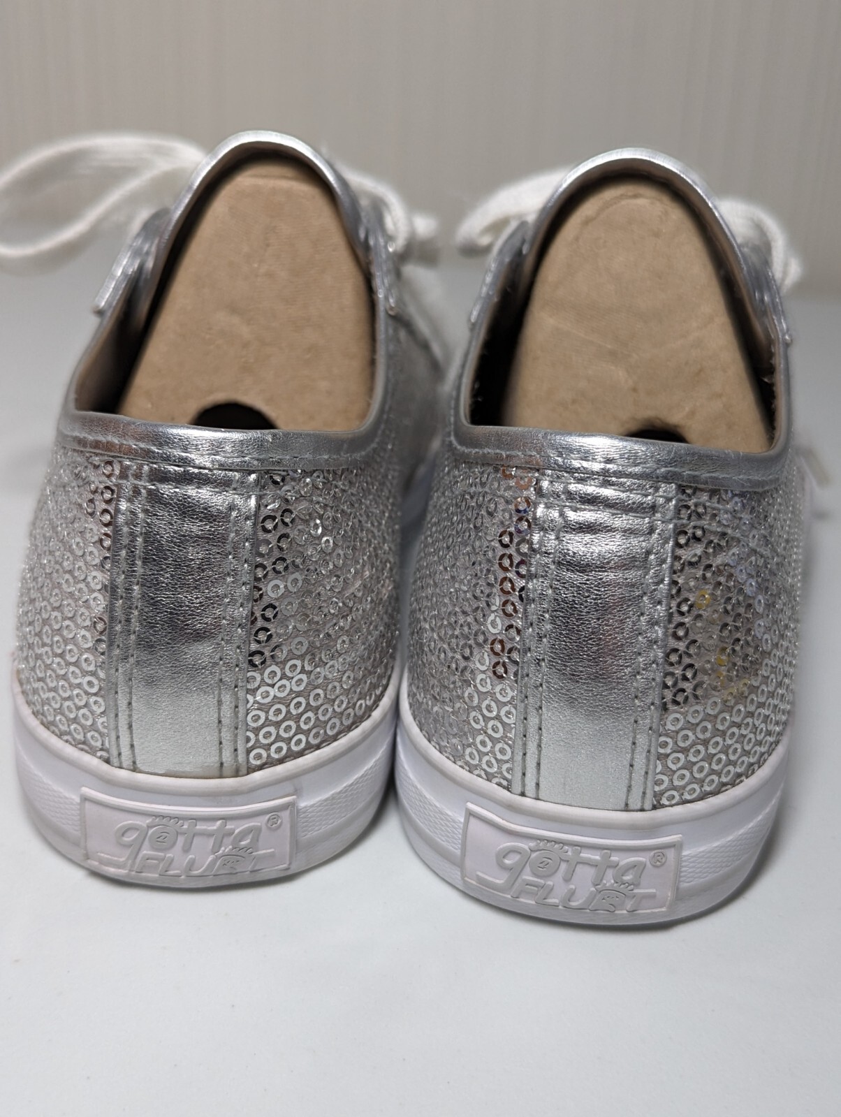 Gotta Flirt Silver Sequined Canvas Sneakers, CA-Disco, Sz 8M