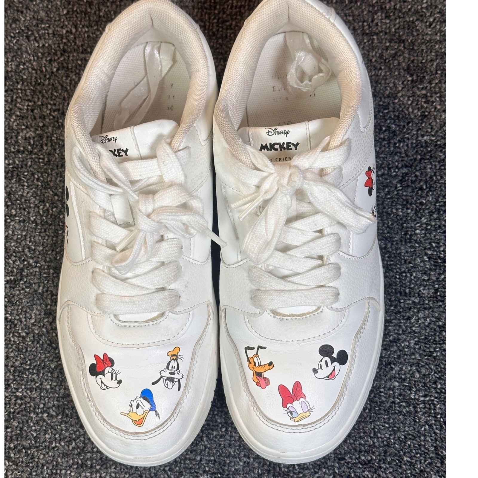 Disney Mickey and Friends White Low Top Sneakers Character Graphics SS22 EU 41