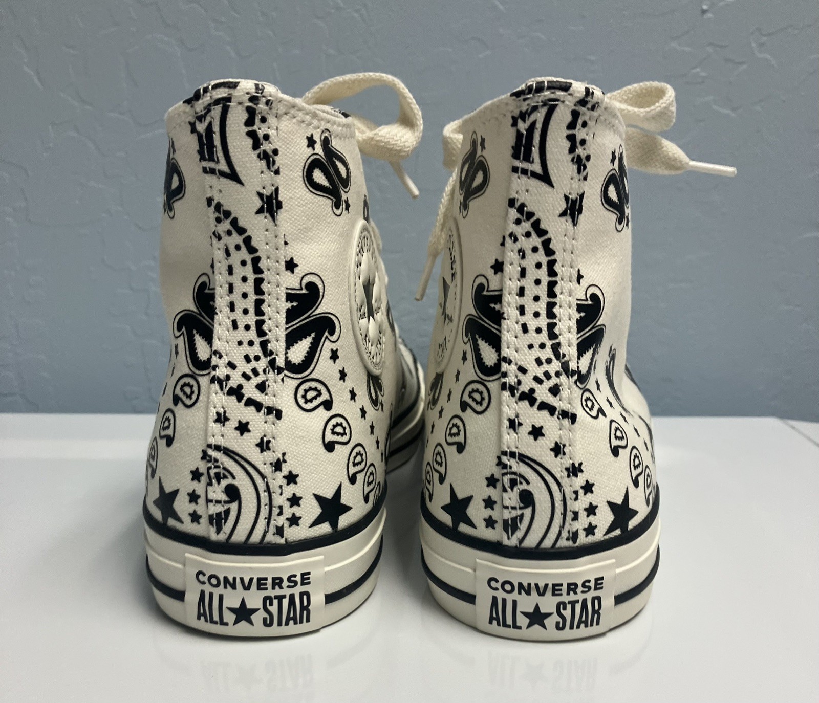 Converse All Star Black and White Customized High Tops Men’s 9 Chunky Laces New!