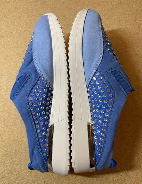 Kenneth Cole Reaction Platform Sneaker Womens 8.5 Blue Suede Rhinestone NWOT