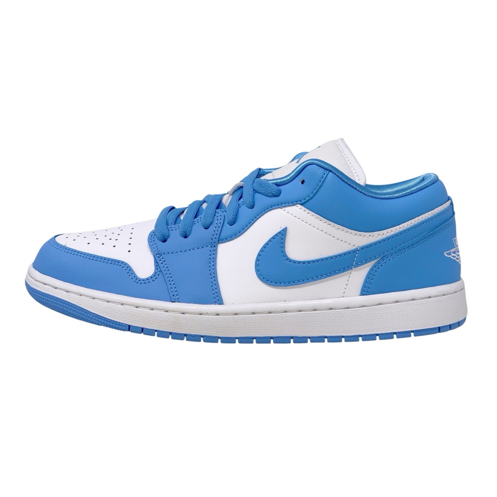Air Jordan 1 Low UNC University Blue Sneakers, Size 12 / 10.5M BNIB AO9944-441