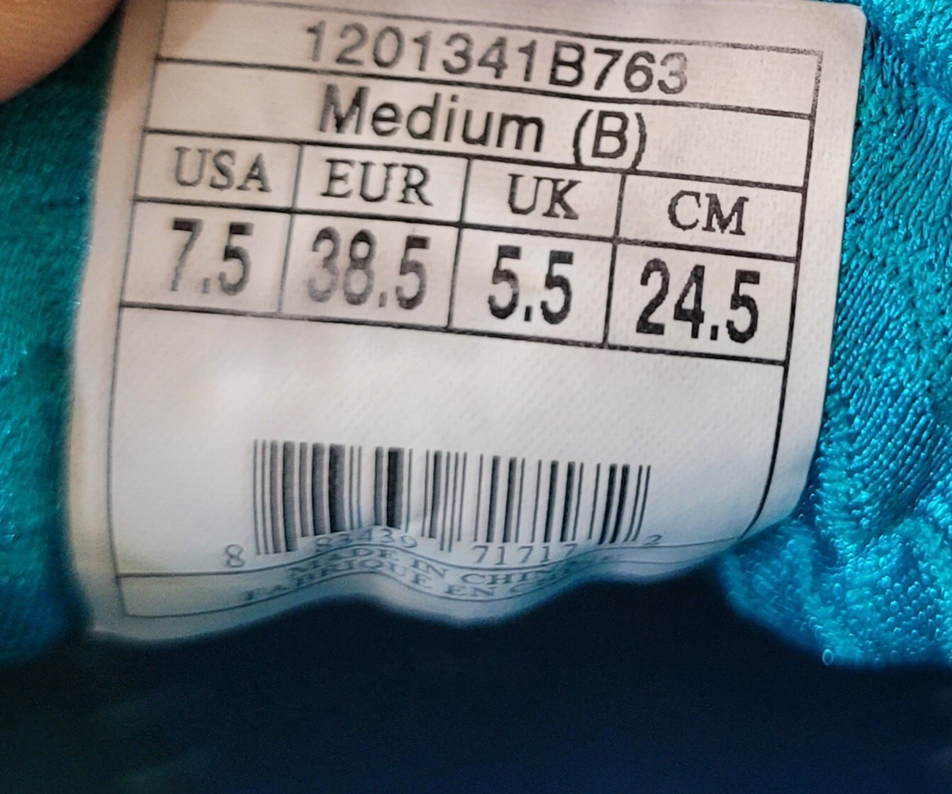 Brooks Pure Cadence 7 Teal and green Women’s Running sneakers. Size 7.5
