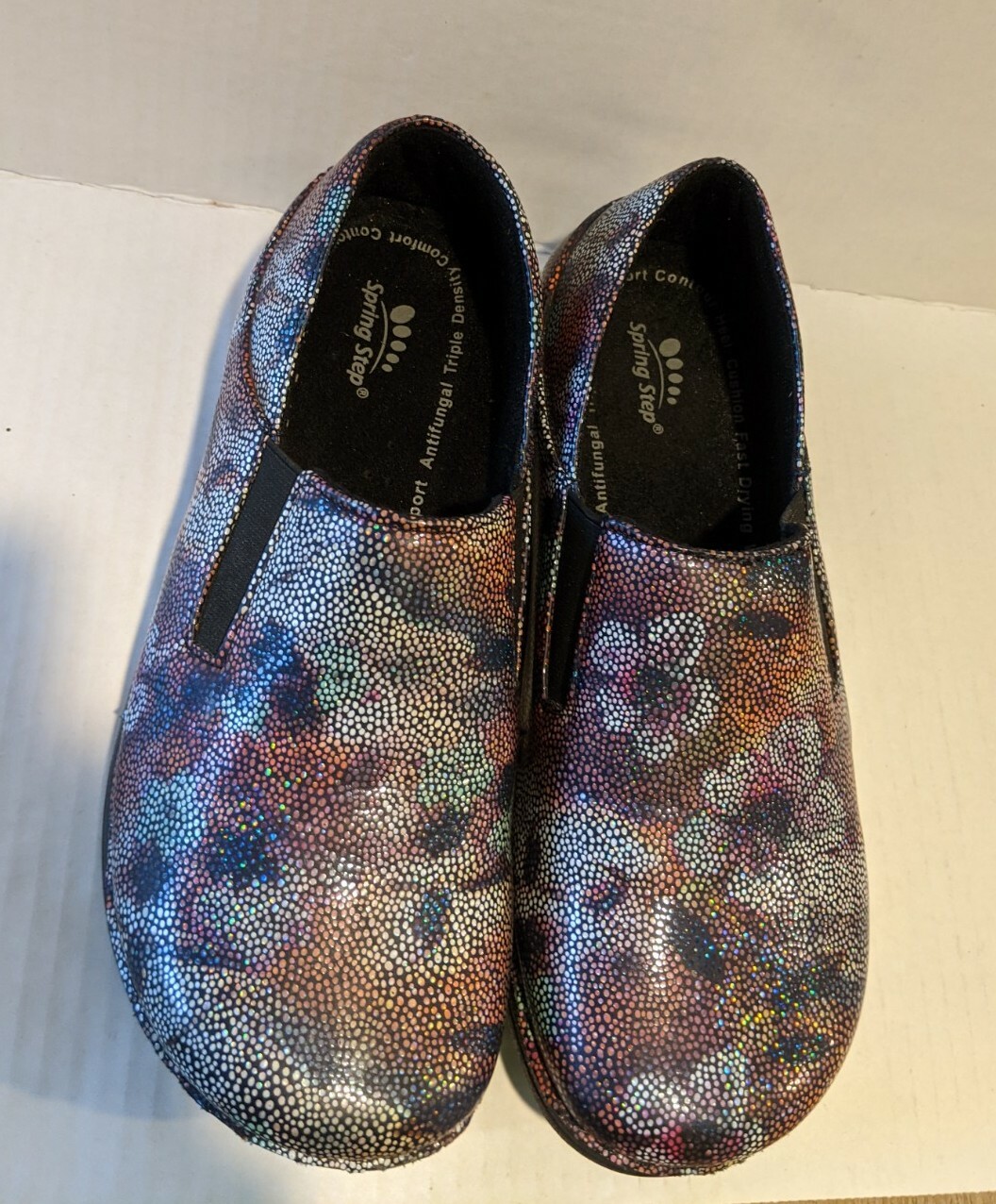 Spring Step Womens Sz 6.5M Freesa Mosaic Floral Flowers Non Skid Resistant Clogs