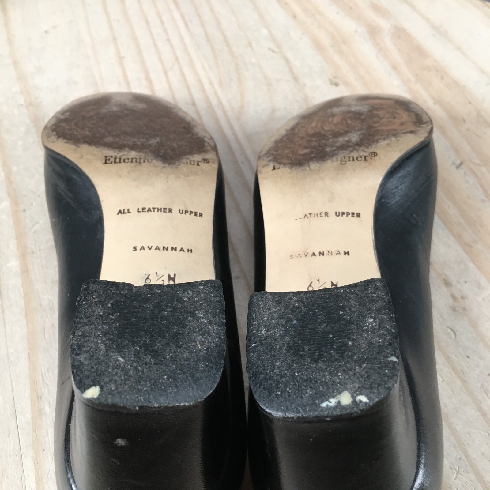 Etienne Aigner Pumps Womens 6.5N Black Savannah Slip On Casual Comfort Leather