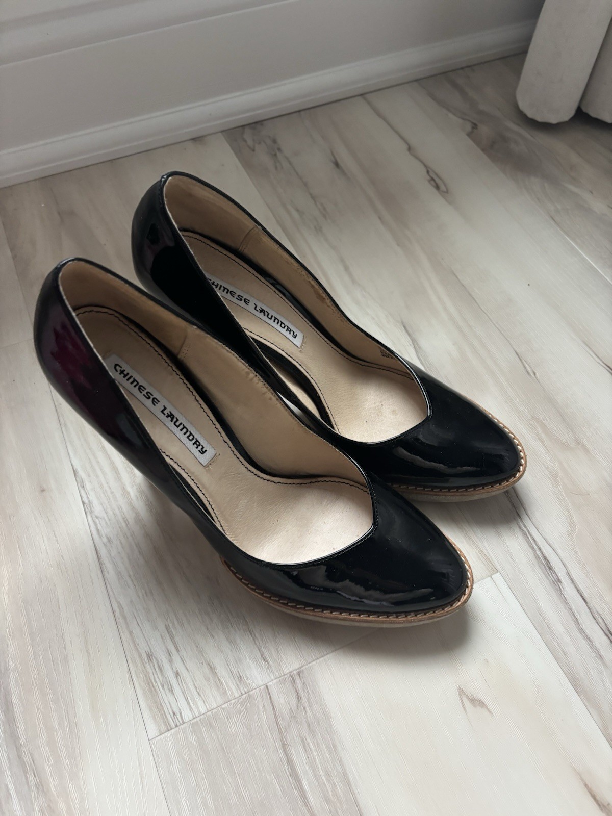 Chinese Laundry Hipster Black Patent Leather Platform 4″ Heel Pumps 10M
