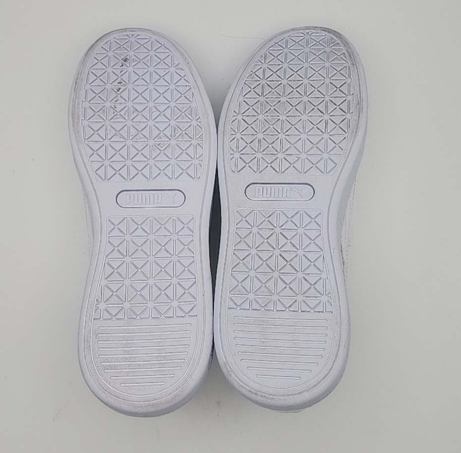 PUMA Smash V2 Leather Lace Up Womens White Sneakers Casual Shoes 383115-02 SZ 7