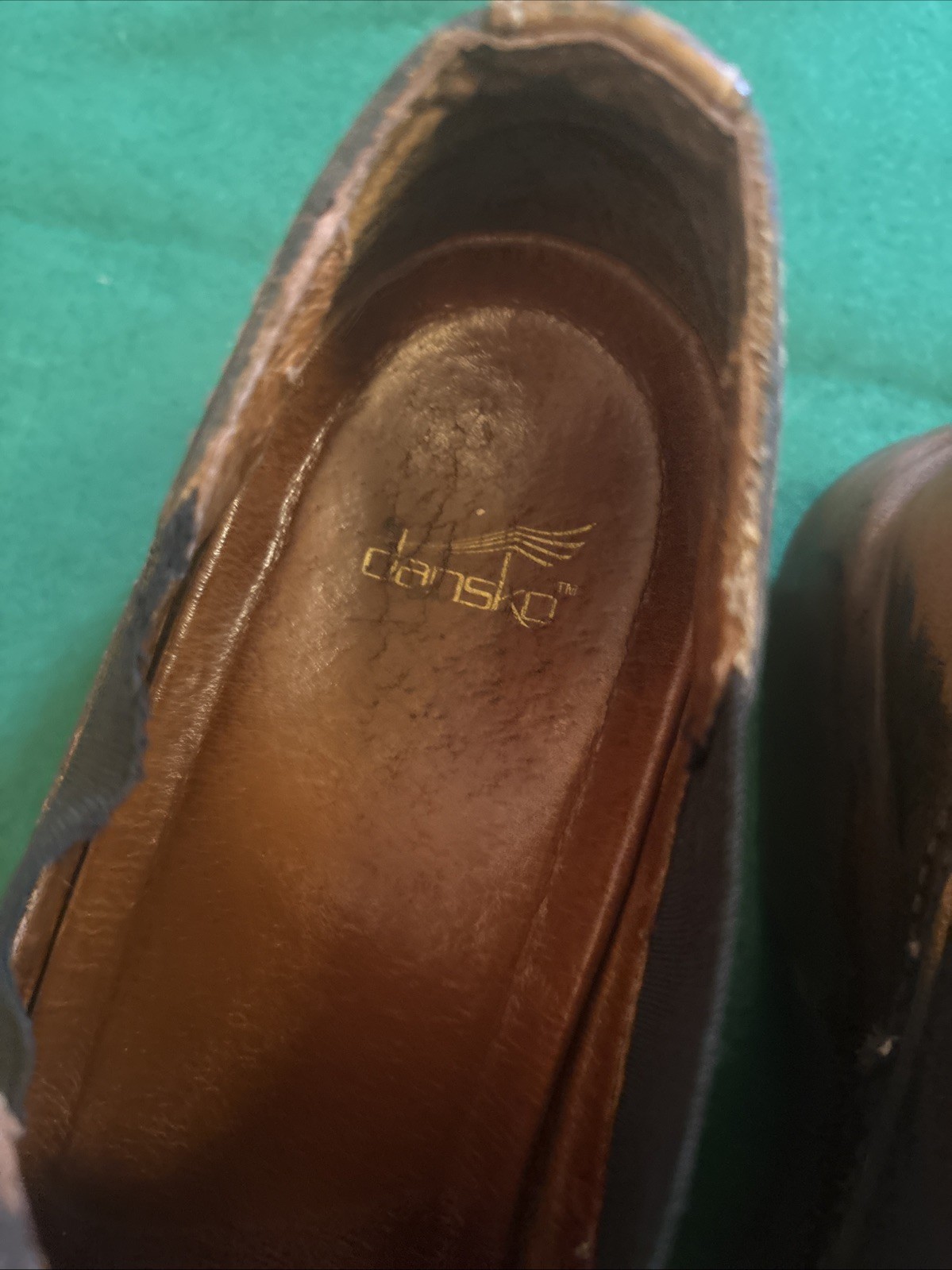 DANSKO Jocelyn Chunky Heel DISTRESSED LEATHER Clogs Shoes Womens US 6 6.5 EU36