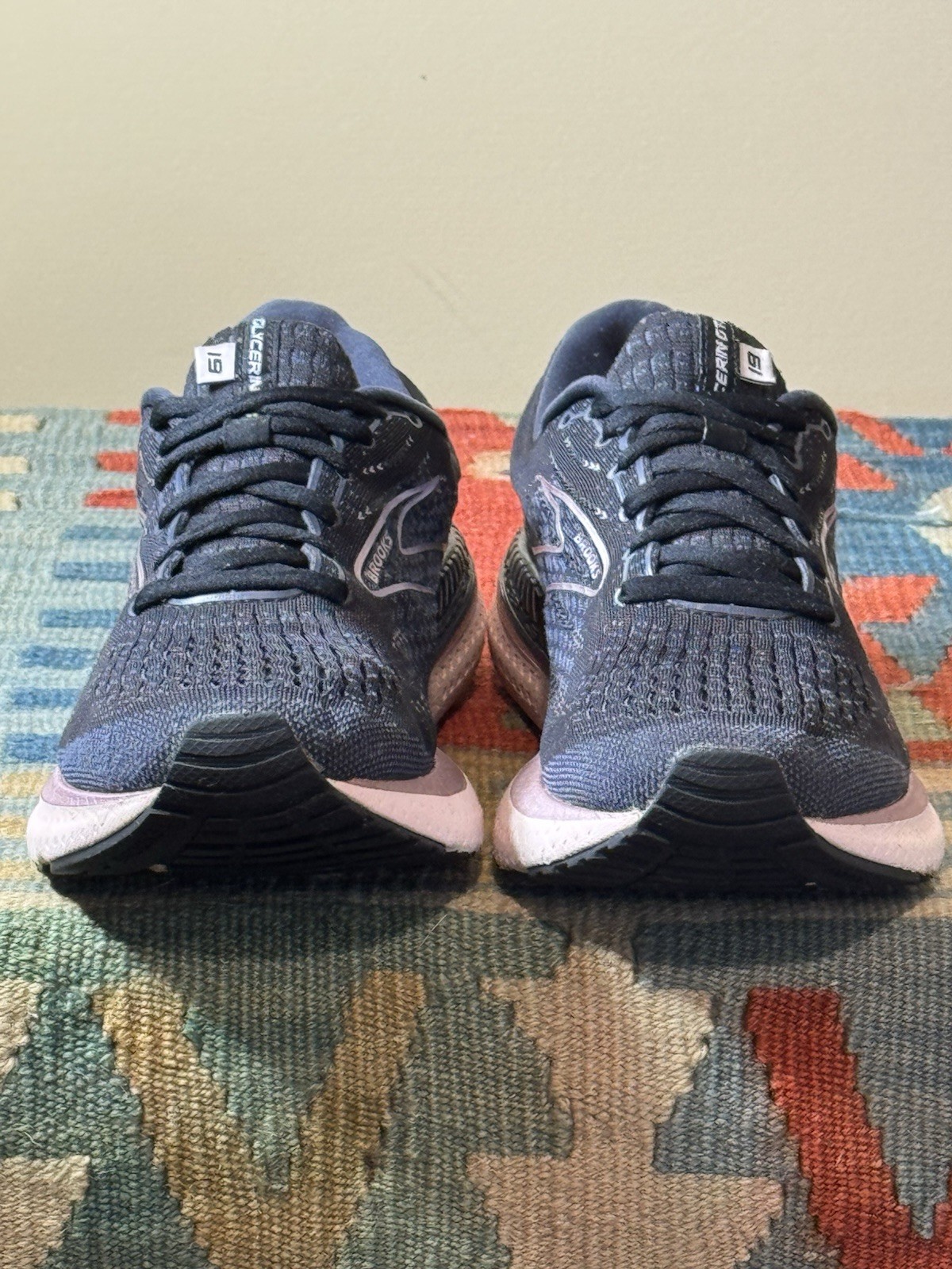 BROOKS Glycerin 19 Black Ombre Metallic Women’s Size 9 1203441B074 Running Shoes