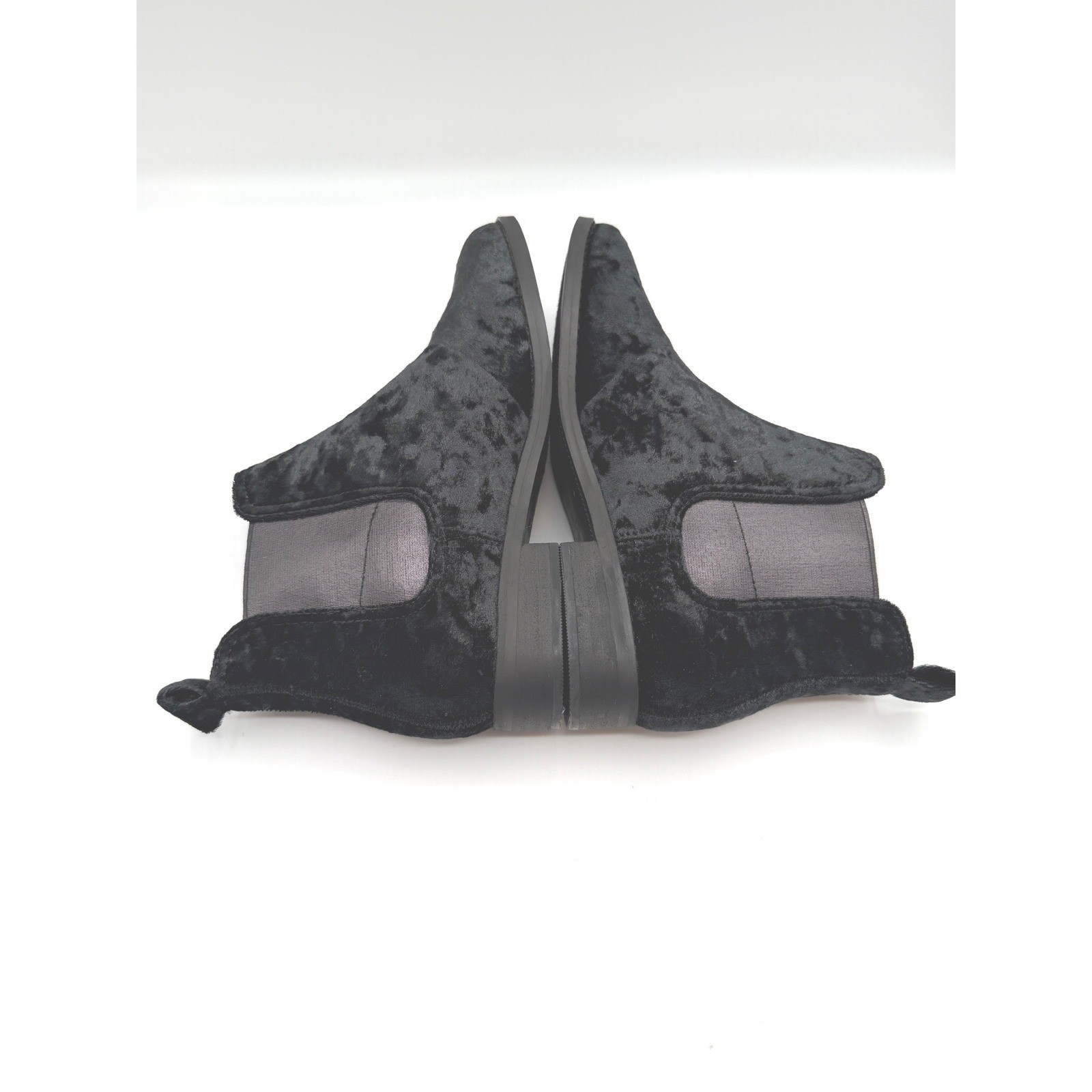 TOMS Ella Chelsea Boots, Women’s 6.5, EU 37,Black Crushed Velvet,Block Heel, NIB