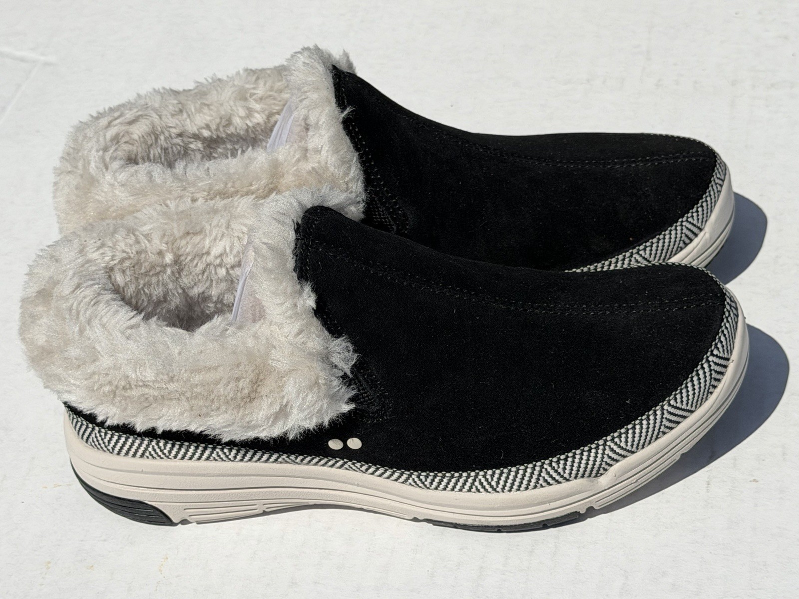Ryka Leather/Fabric & Faux Fur Slip-On Slippers/Clogs Mules Black Women’s