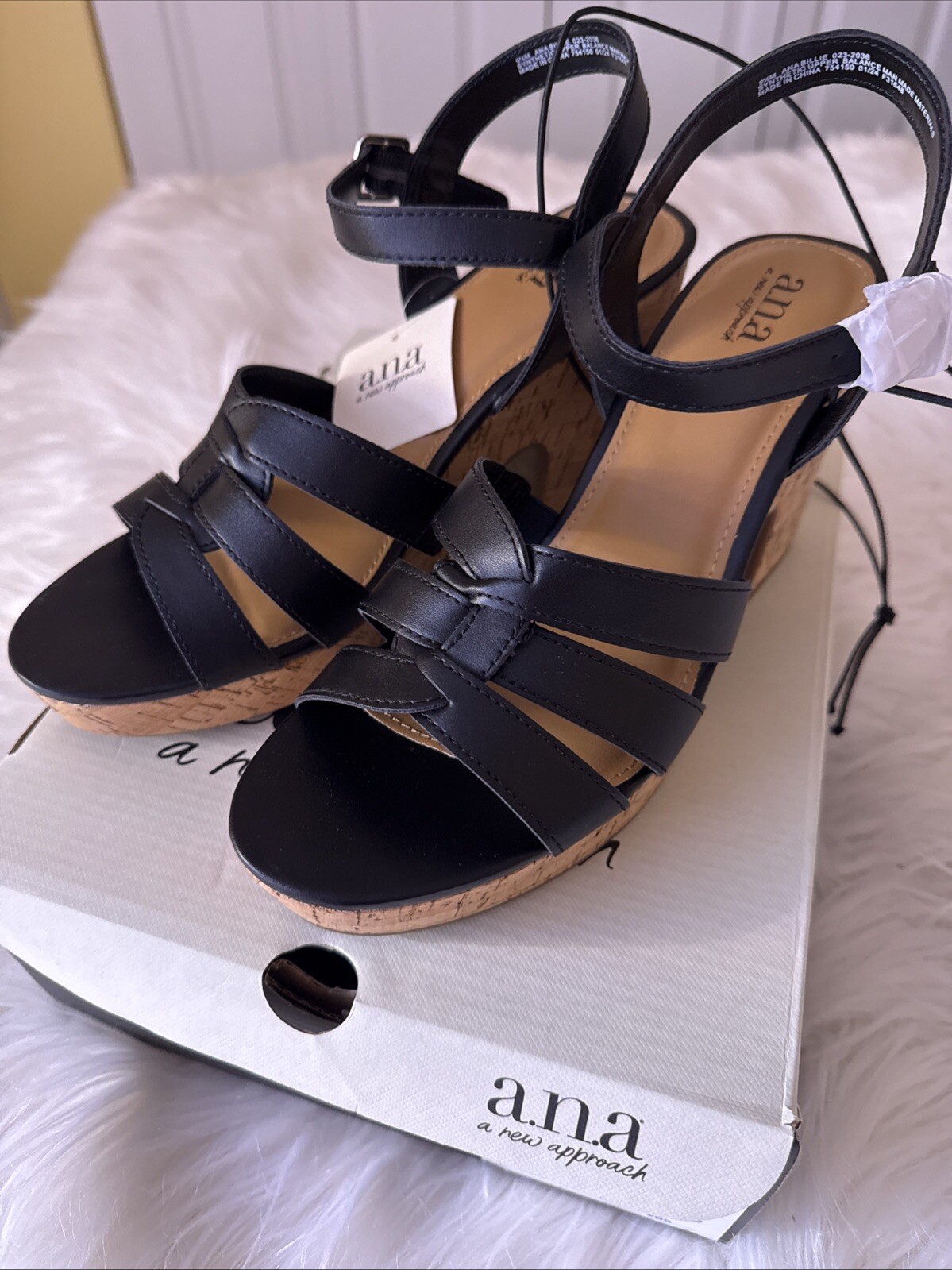 ANA BILLIE BLACK Strappy Wedge Sandals Women’s Size 7.5 M ~ NEW MSRP $65