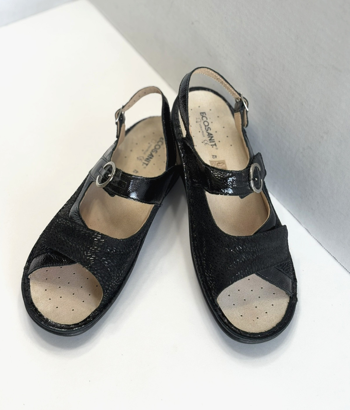 Ecosanit Womens Black Patent Leather Ankle Strap Comfort Sandals Italy Sz 42 /11