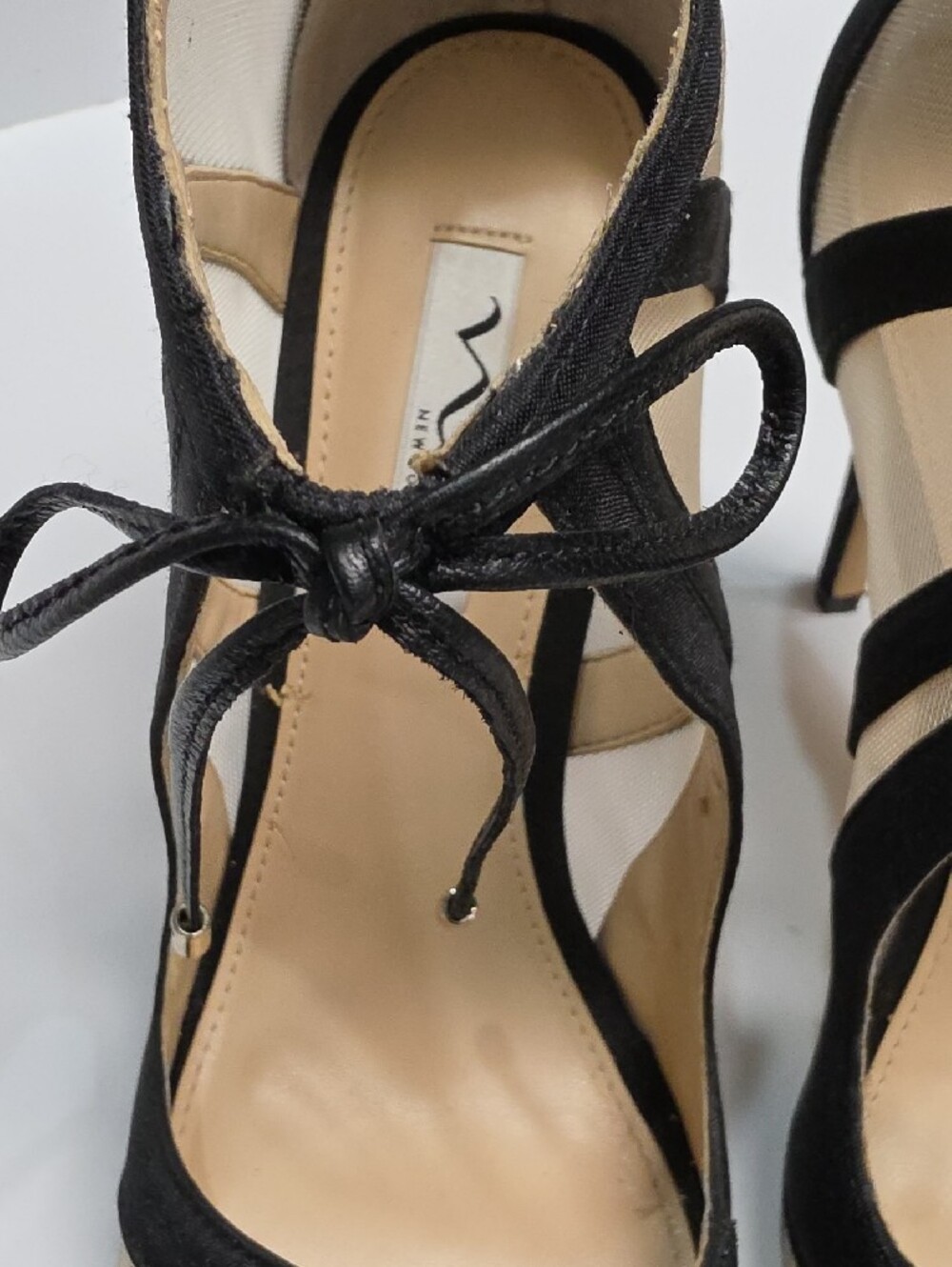 Nina Cherie Peep-Toe Black Lace-Up Bootie Dress Heels – Size 8