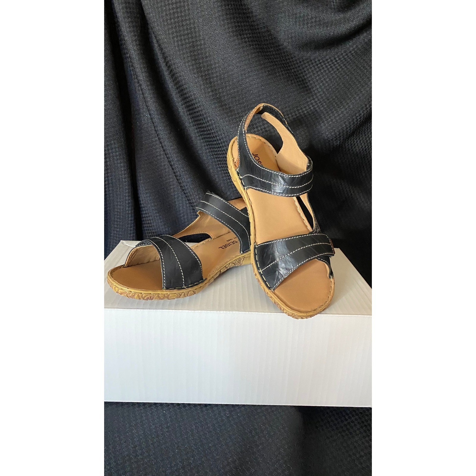 Josef Seibel Black Leather Adjustable Slingback Sandals Womens Size 6.5 Euro 37