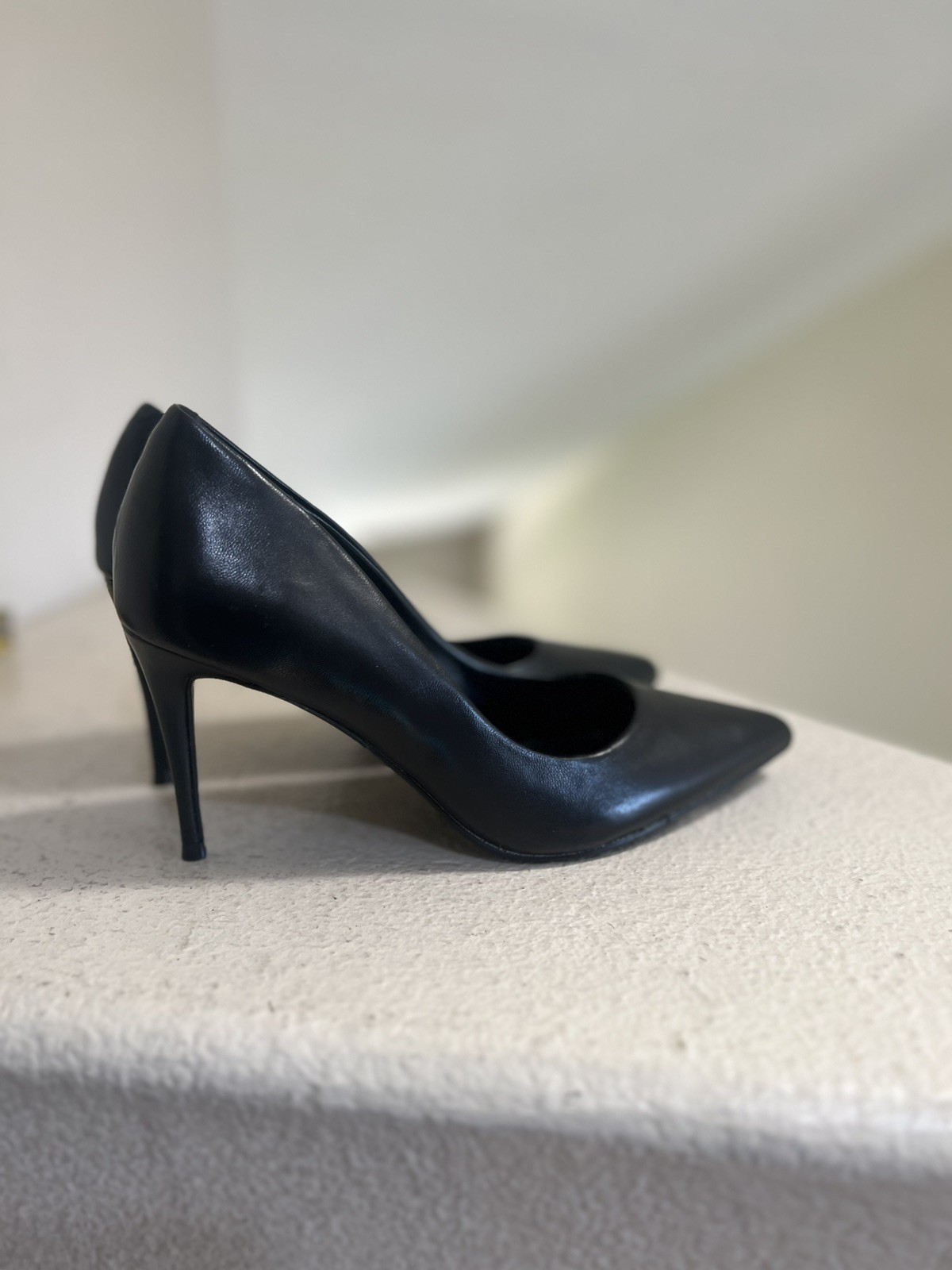 Steve Madden black Leather Pointed Toe Stiletto Pump Heels formal business 7.5