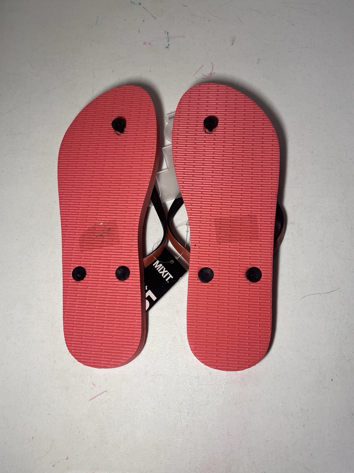 Lot 4 Mix it Flip Flips Women’s Size 11/12 New In Package With Tags