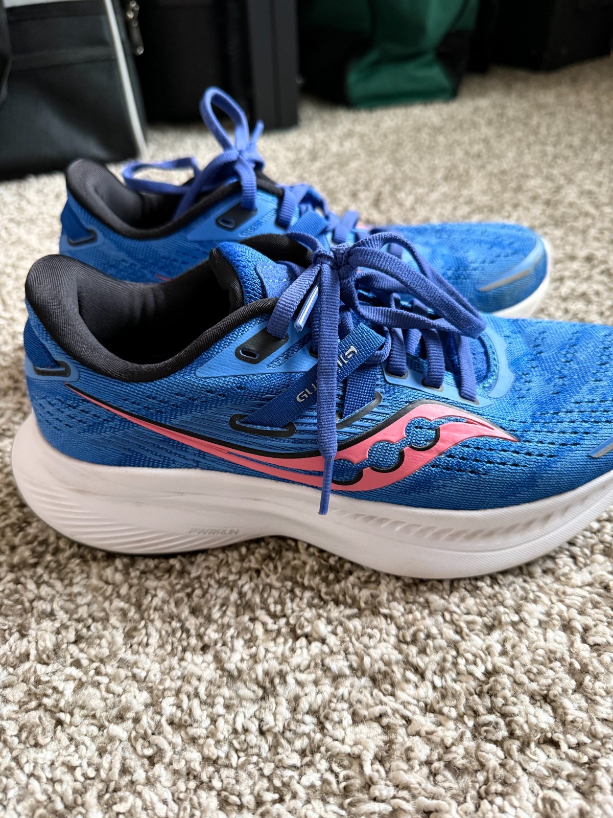 Womens Saucony Guide 16 Running Shoes Size 5.5 Color Bluelight and Black