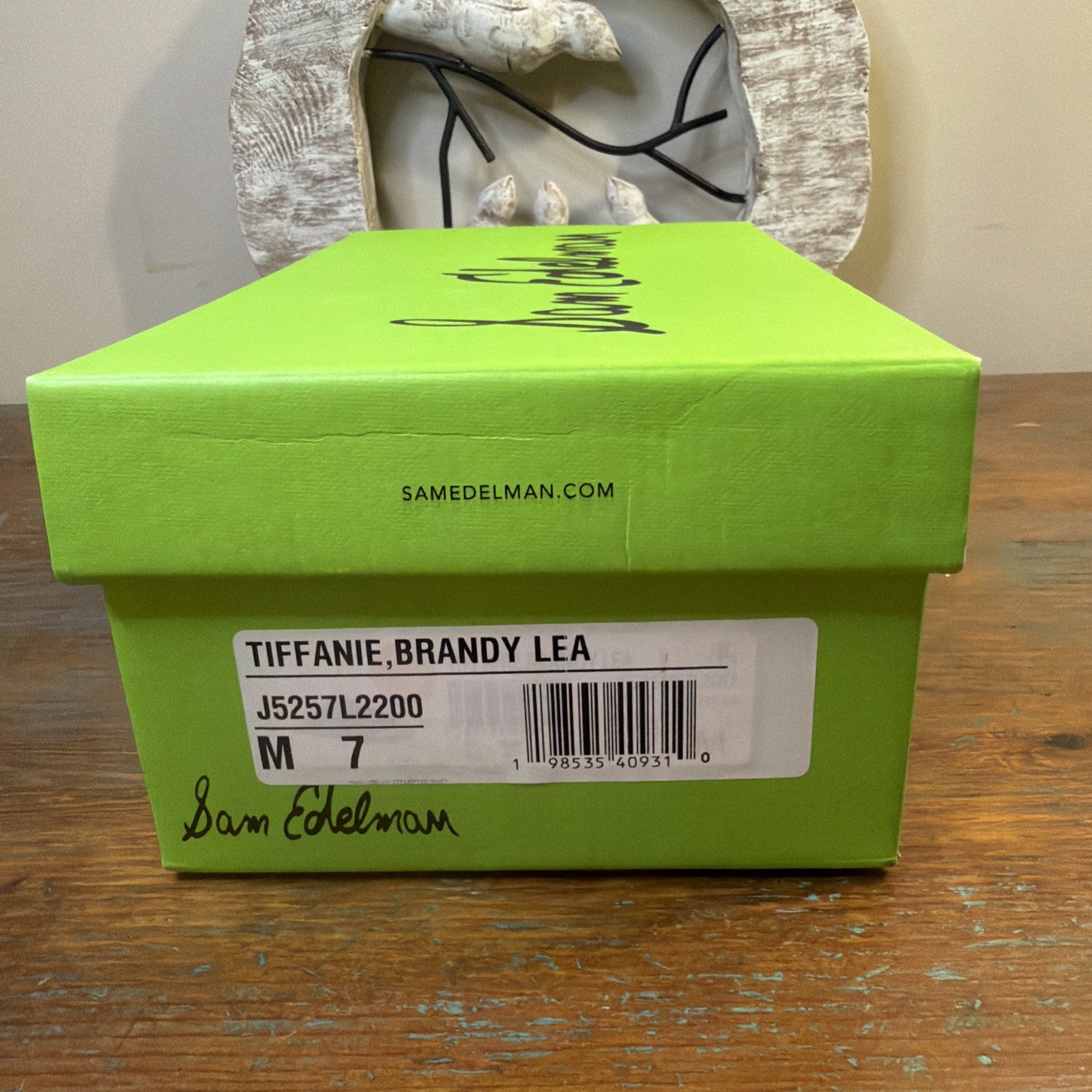 New With Box~ Sam Edelman Tiffanie Woven Leather Slides In Brandy Color. Size 7.
