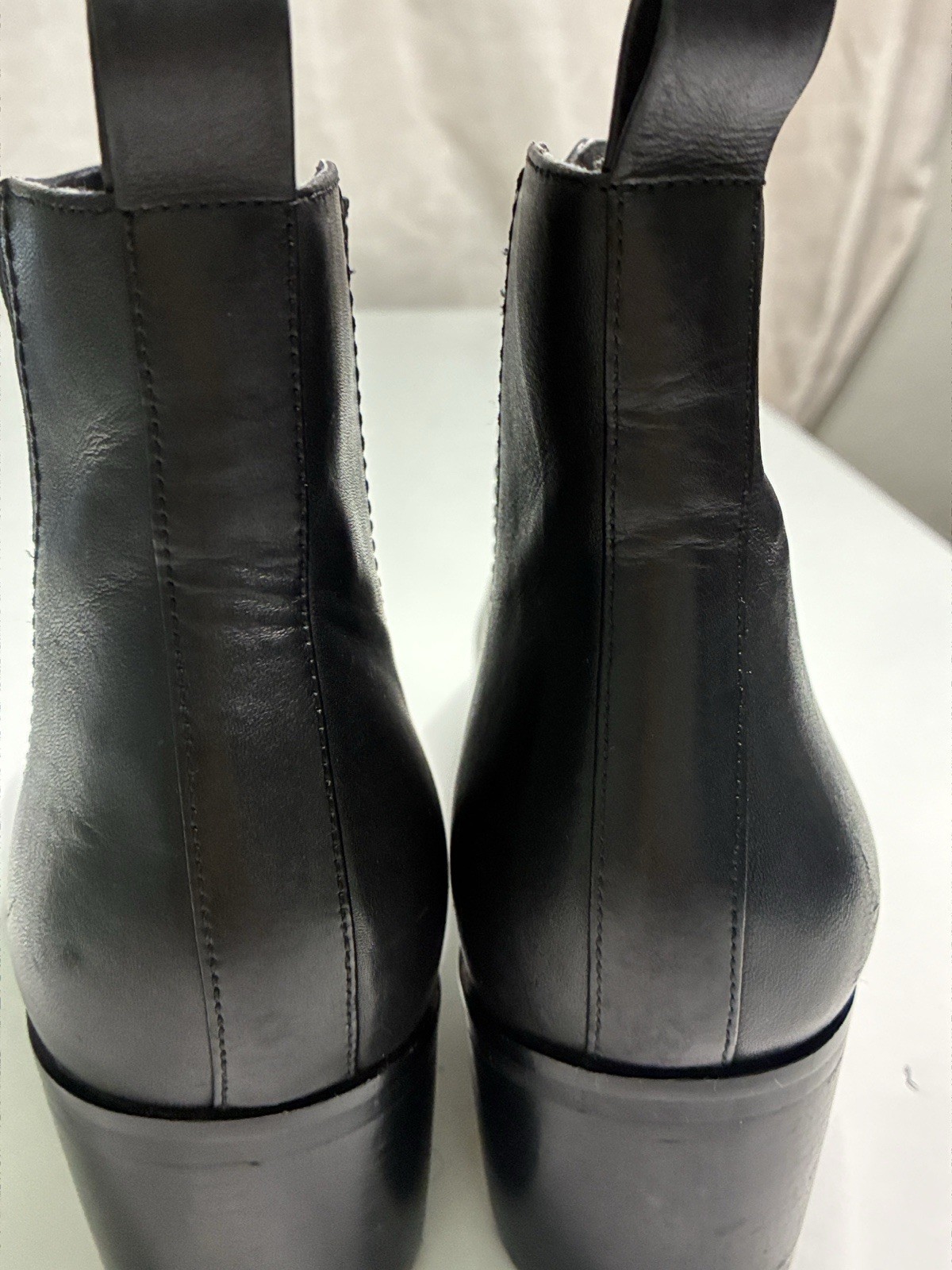 Cole Haan Black Leather Chelsea Ankle Booties Elastic Gore Pointed Toe 9.5B