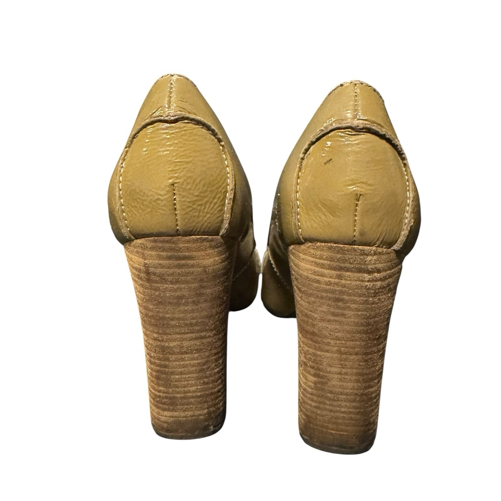 Levity Taupe Leather Size 7.5