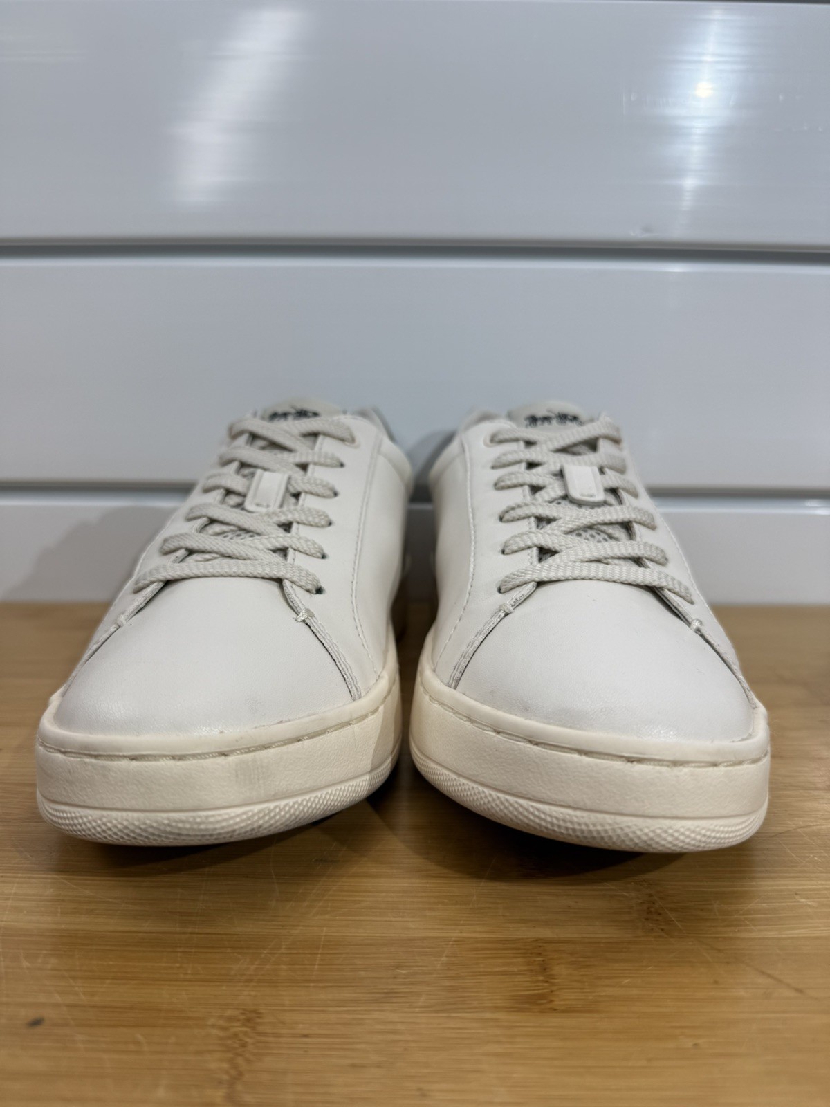 COACH Clip Low Top Leather Sneakers Size 9B Chalk/Khaki Signature 1941 B40