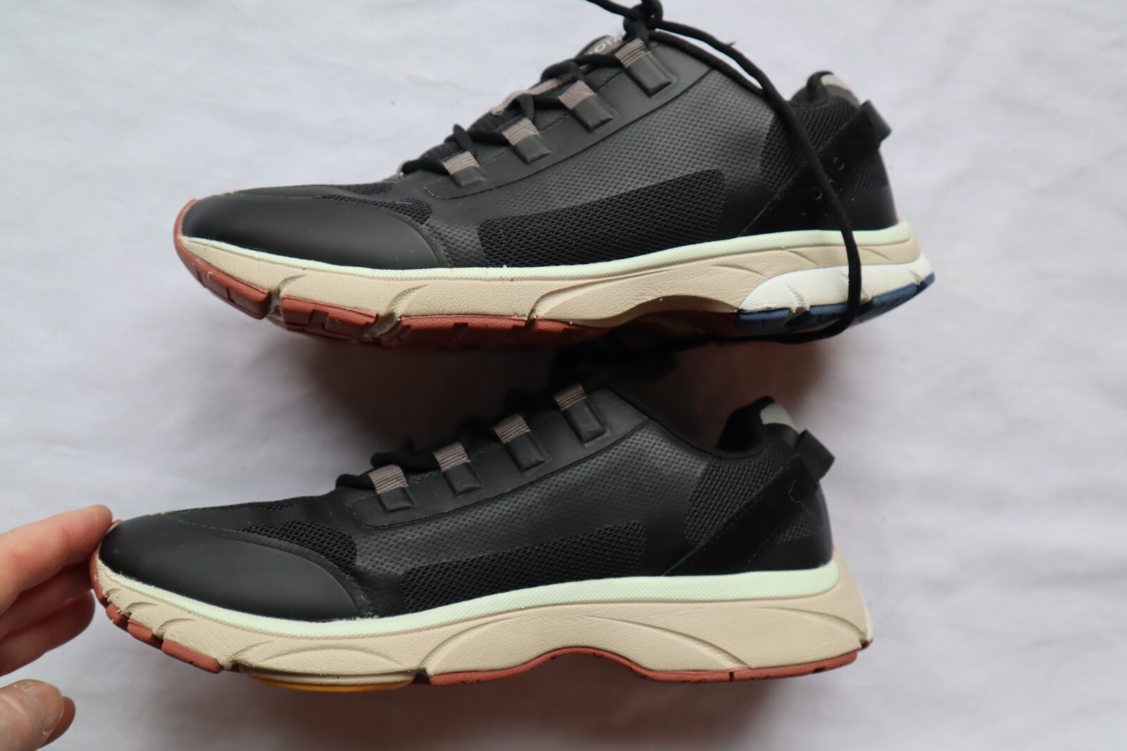 Black Synthetic & Textile VIONIC Edin Laced Sneakers 8.5