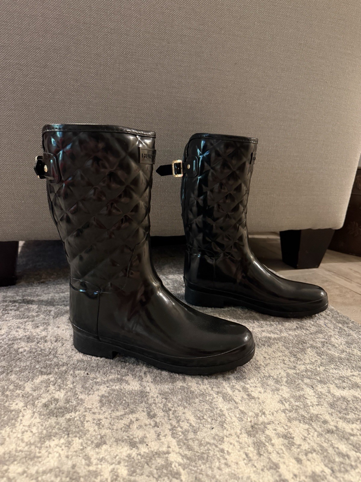 Hunter Refined Gloss Quilt Short Women’s Black Quilted Waterproof Rain Boot 7