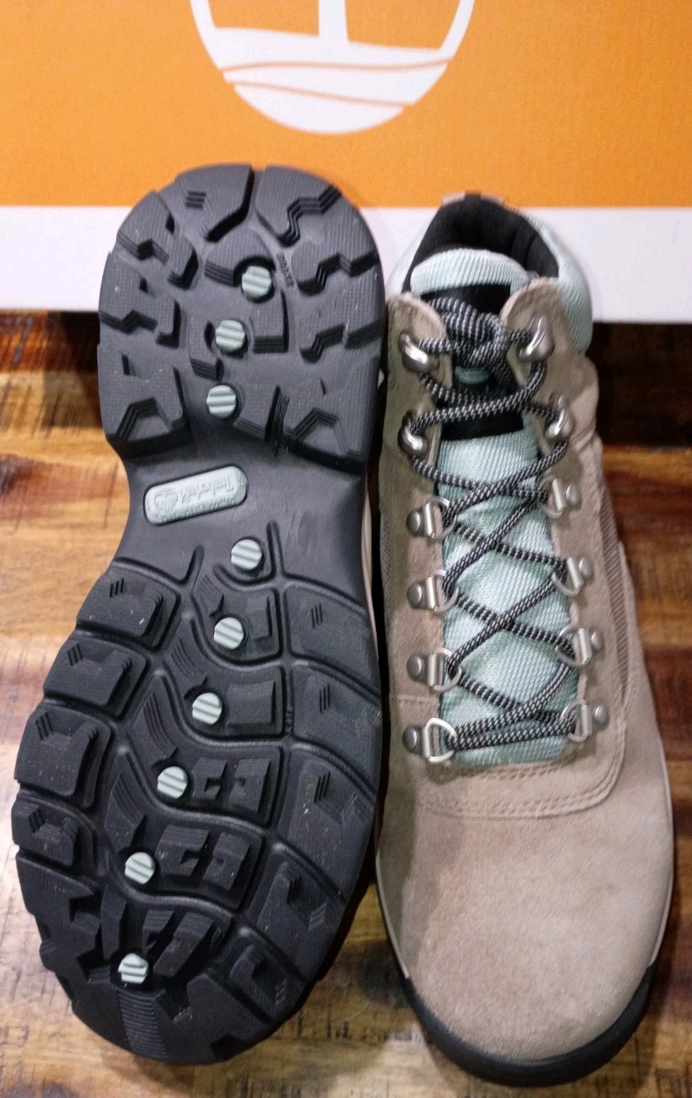 Womens TIMBERLAND WHITE LEDGE WATERPROOF MID Premium Leather HIKER Sz 9.5 Wide