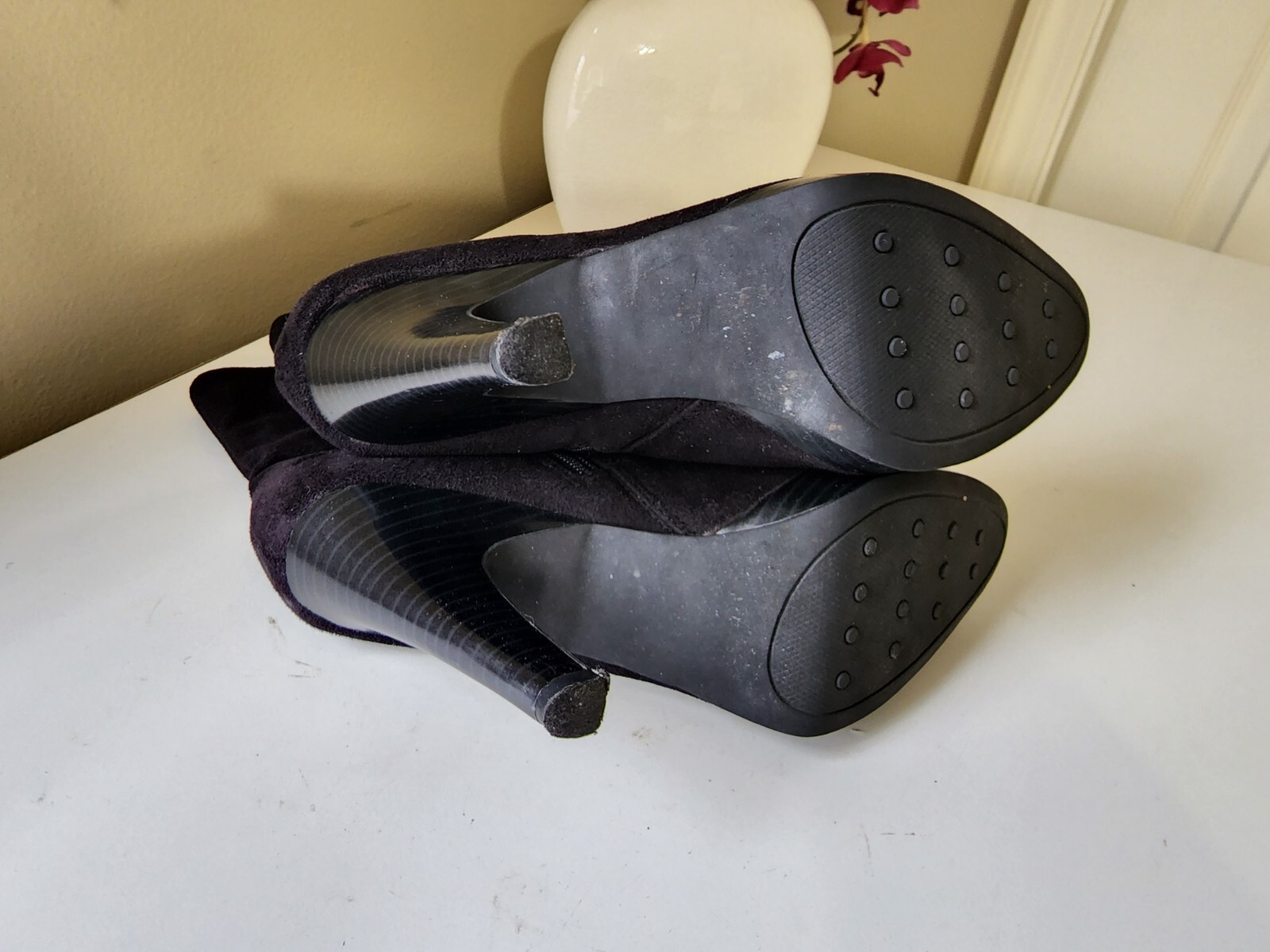 Isaac Mizrahi Brea Black Faux Suede Mid Calf Platform High Heel Boots Sz. 7