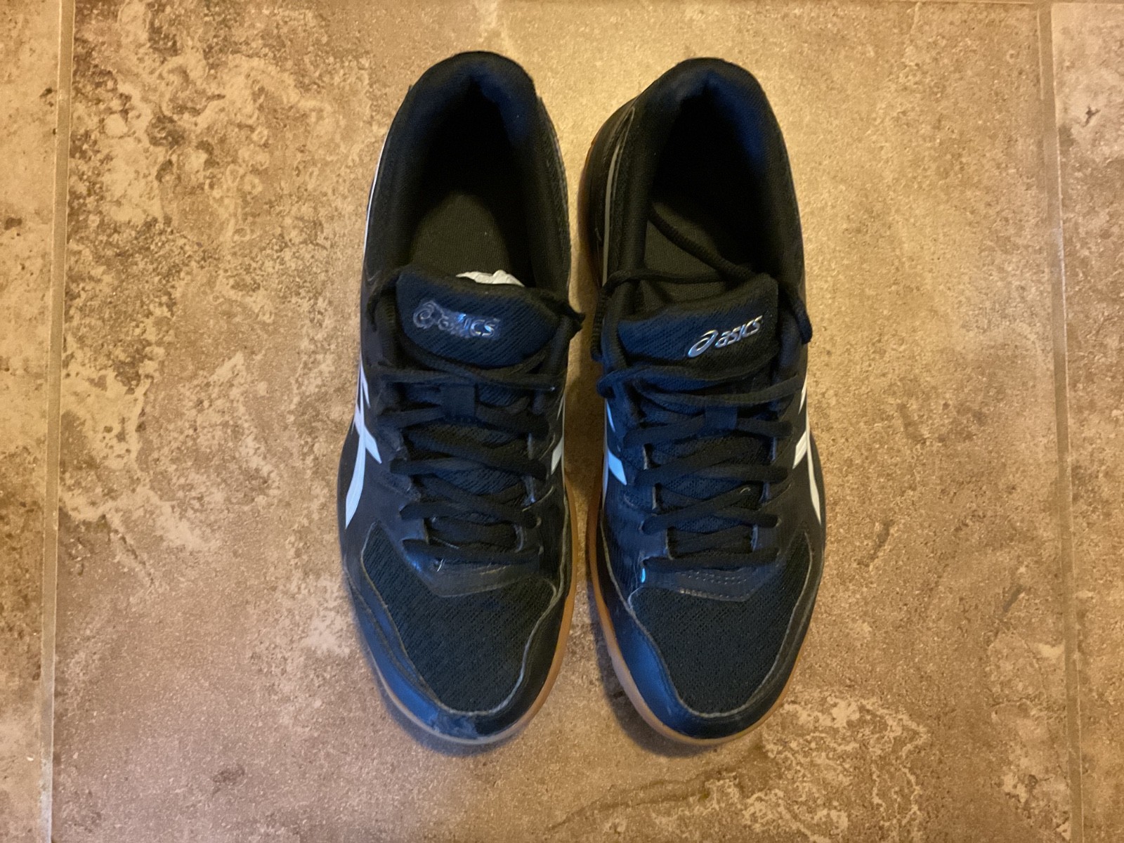 Asics Gel Rocket Women’s Volleyball Gym Shoes Black/white Size 8.5
